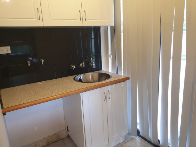 27 Avignon Way, Beechboro WA 6063