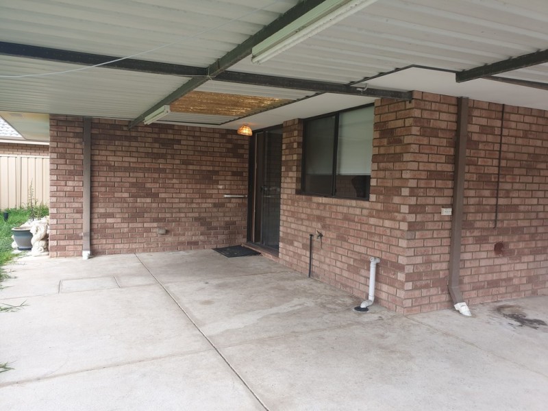 27 Avignon Way, Beechboro WA 6063