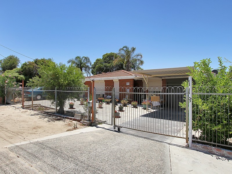 113 Altone Road, Lockridge WA 6054