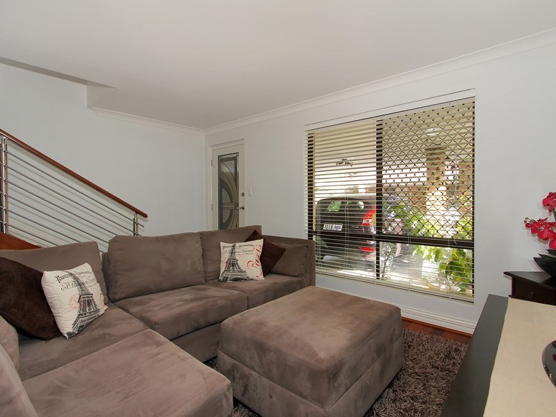 13/44 Tenth Avenue, Maylands WA 6051