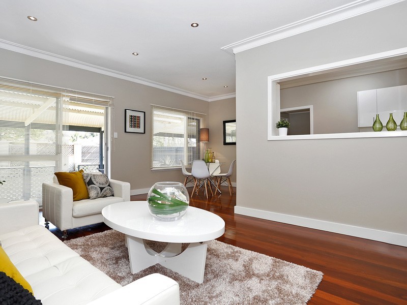 10 Dudley Street, Rivervale WA 6103