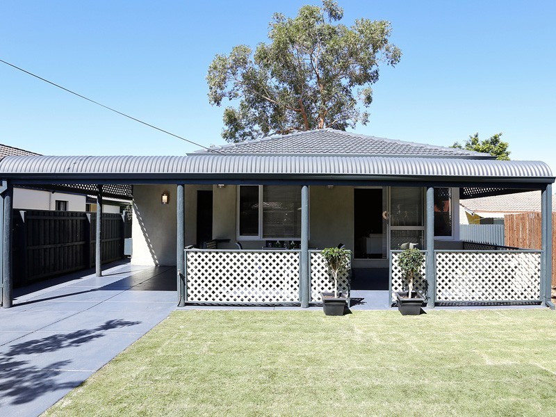 10 Dudley Street, Rivervale WA 6103