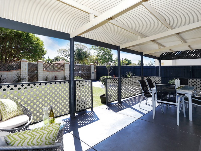 10 Dudley Street, Rivervale WA 6103