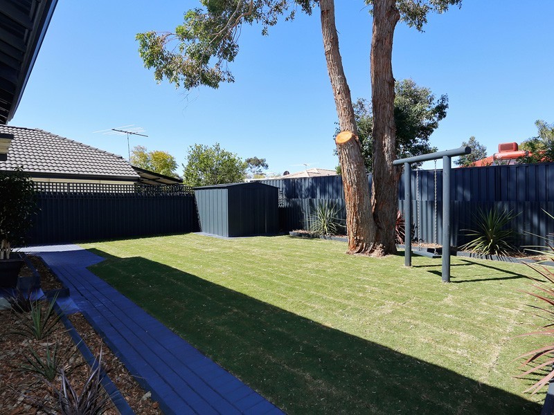 10 Dudley Street, Rivervale WA 6103