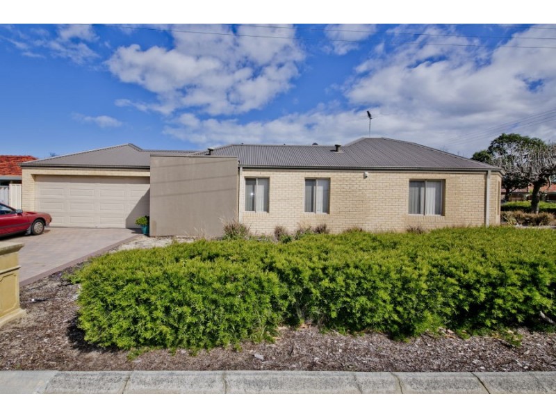 33 Salmar Way, Westminster WA 6061