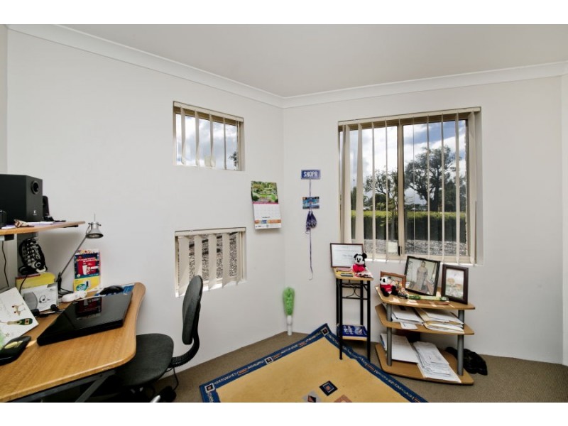 33 Salmar Way, Westminster WA 6061