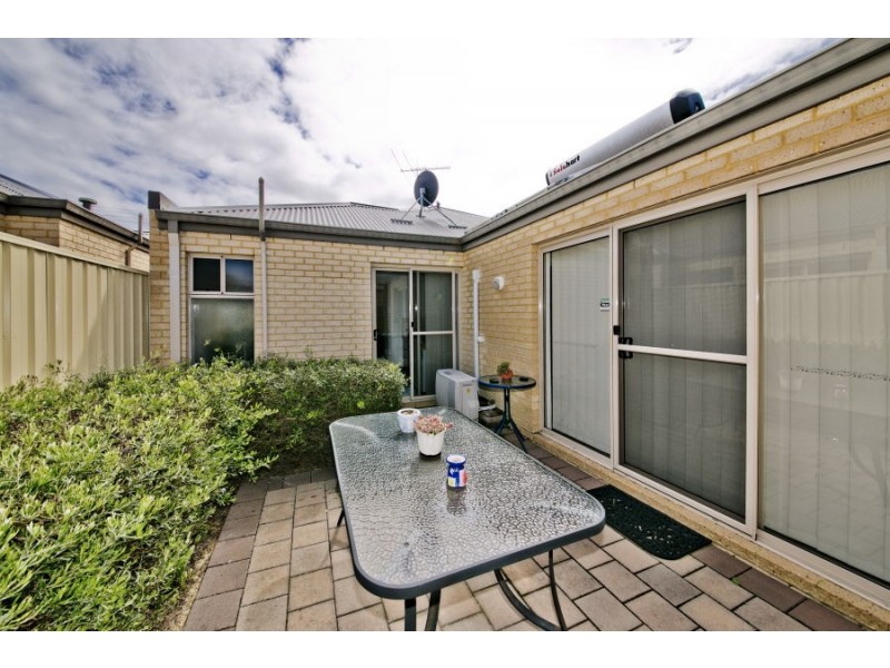 33 Salmar Way, Westminster WA 6061