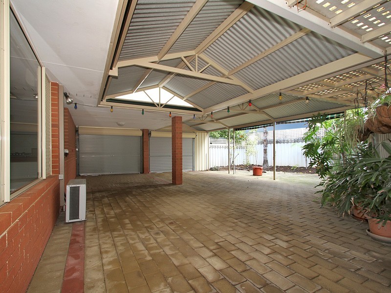 1/19 Roseheath Boulevard, Kiara WA 6054