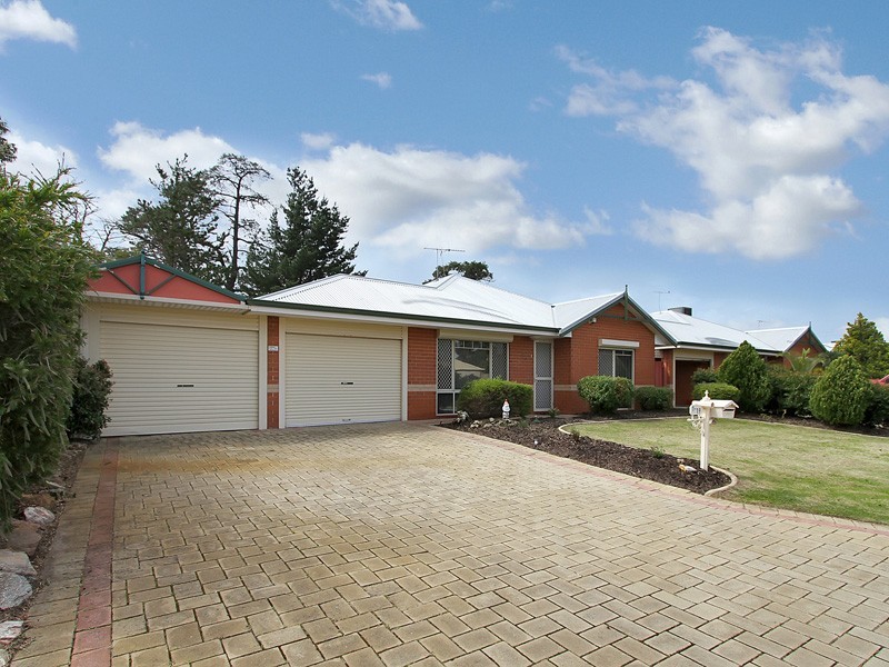 1/19 Roseheath Boulevard, Kiara WA 6054