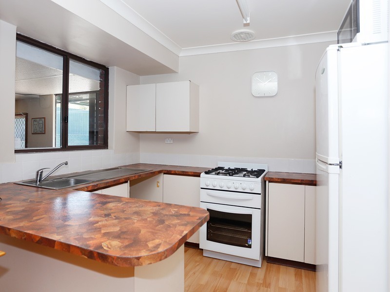 92 Maguire Avenue, Beechboro WA 6063