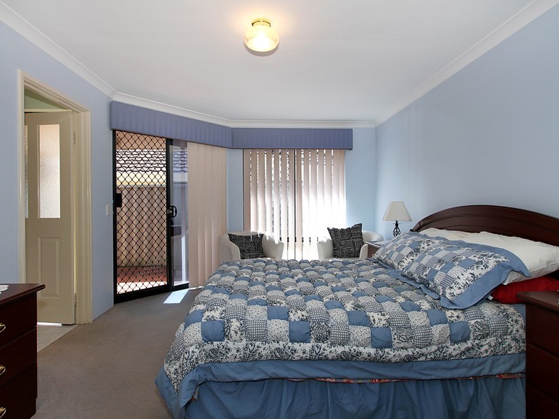 18 Walsh Avenue, Redcliffe WA 6104