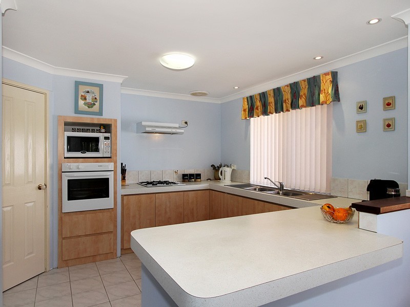 18 Walsh Avenue, Redcliffe WA 6104