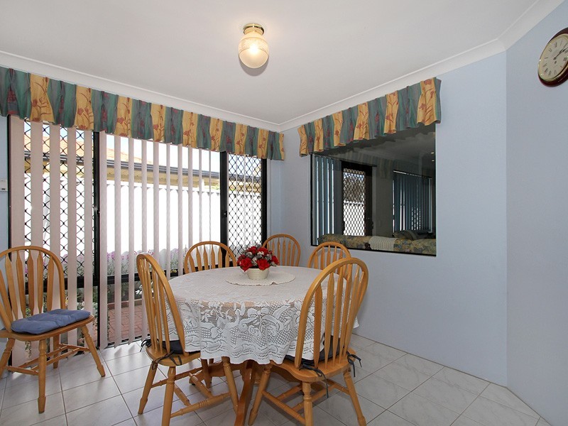 18 Walsh Avenue, Redcliffe WA 6104