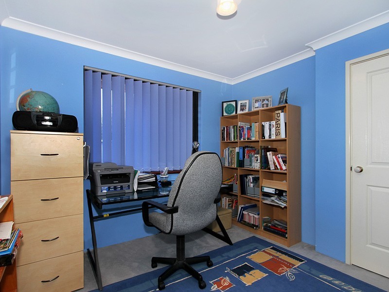 18 Walsh Avenue, Redcliffe WA 6104