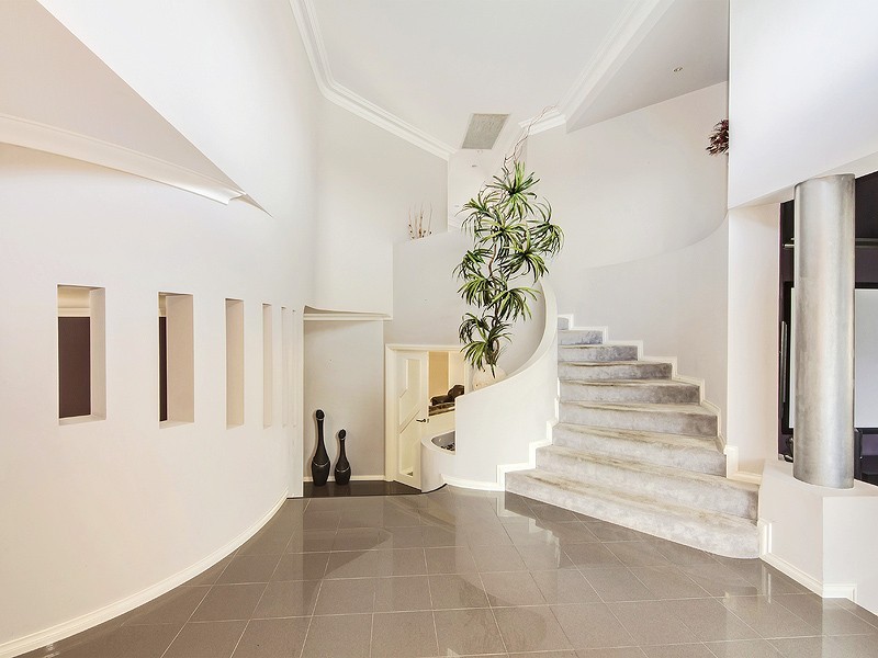 54 Belleview Crescent, Dianella WA 6059