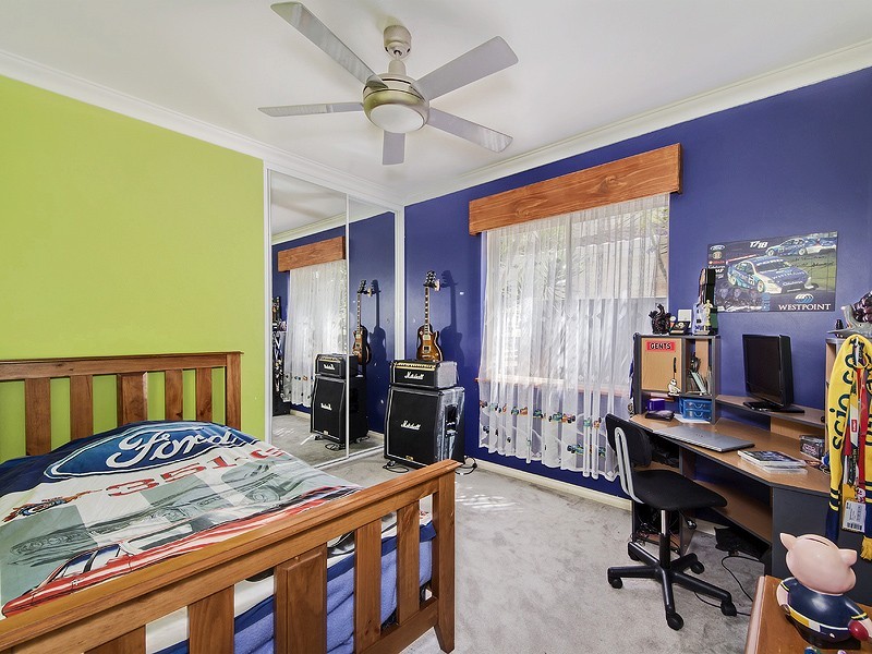 54 Belleview Crescent, Dianella WA 6059