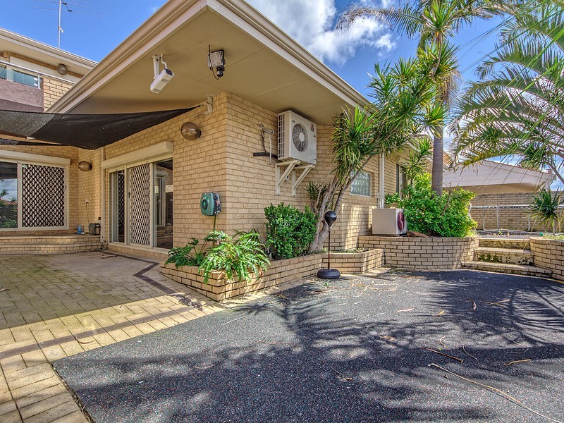 54 Belleview Crescent, Dianella WA 6059