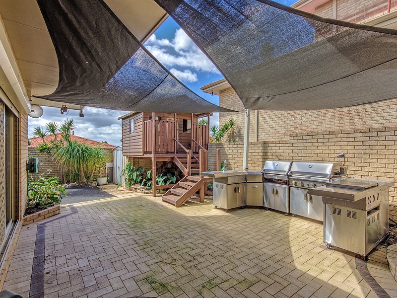 54 Belleview Crescent, Dianella WA 6059
