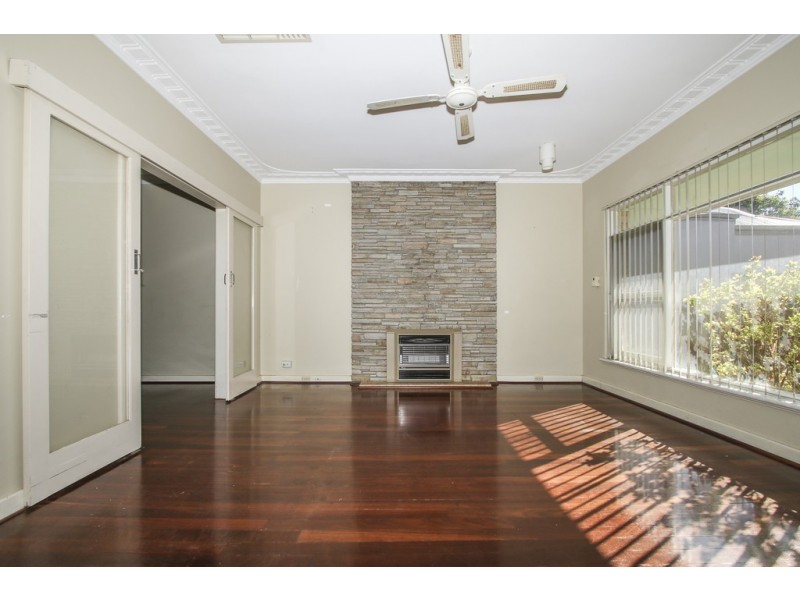 34 Malba Crescent, Dianella WA 6059