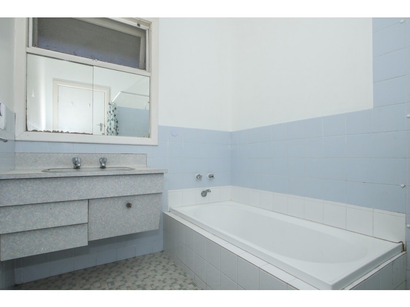 34 Malba Crescent, Dianella WA 6059