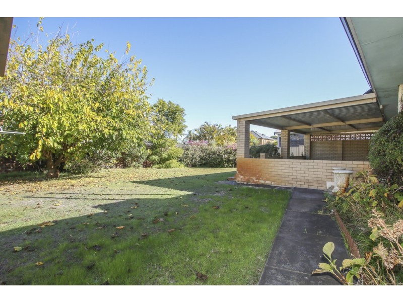 34 Malba Crescent, Dianella WA 6059