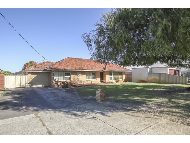 34 Malba Crescent, Dianella WA 6059