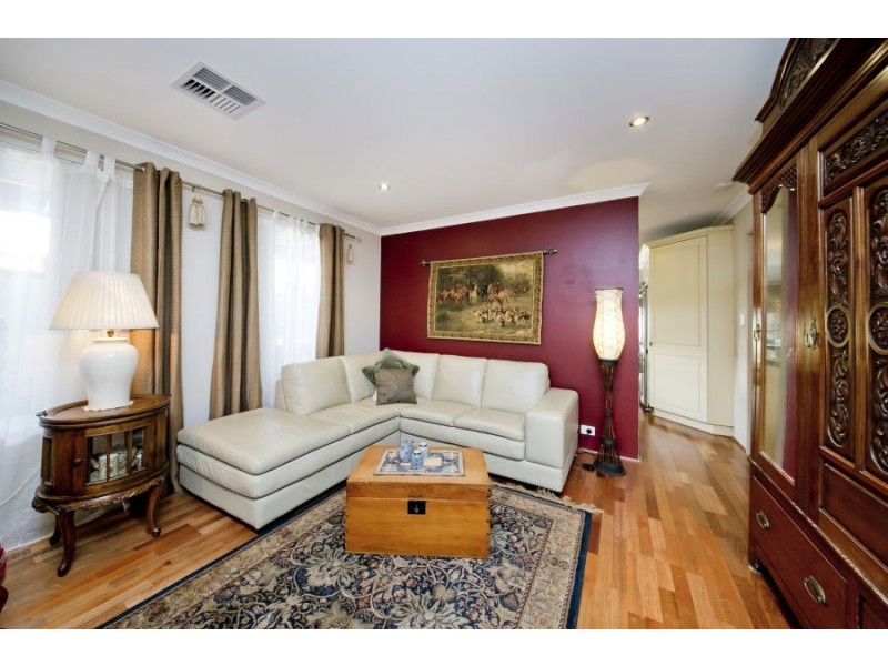 21 Modena Place, Balga WA 6061