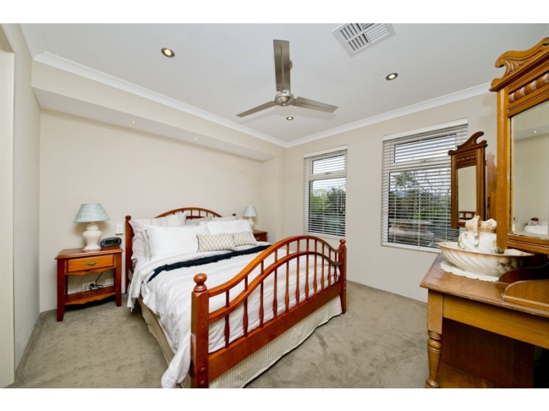 21 Modena Place, Balga WA 6061