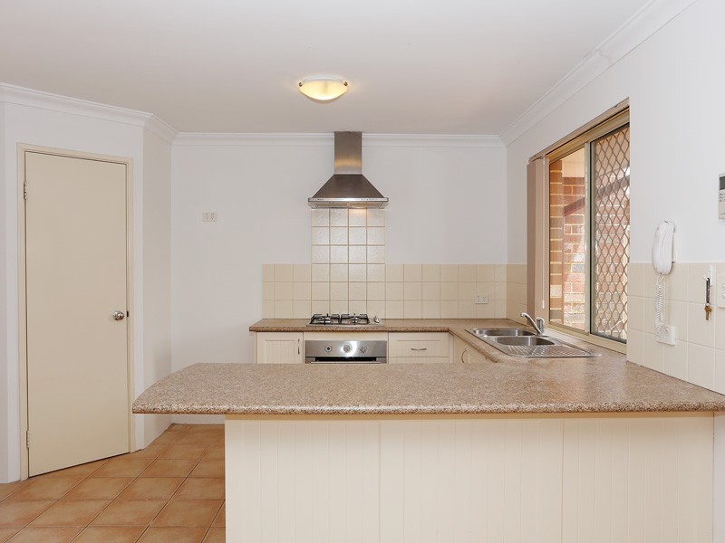 6/22 Ivanhoe Street, Bassendean WA 6054