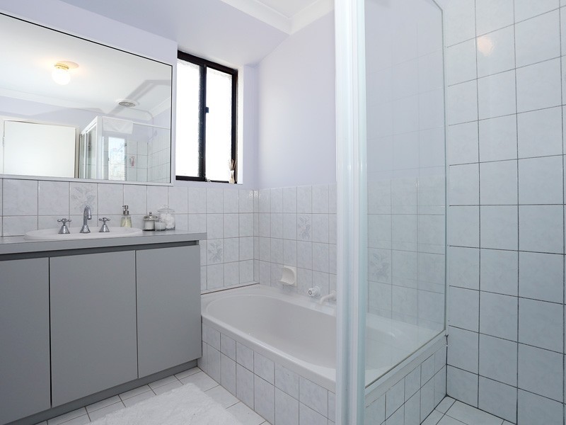 9 Bray Place, Beechboro WA 6063