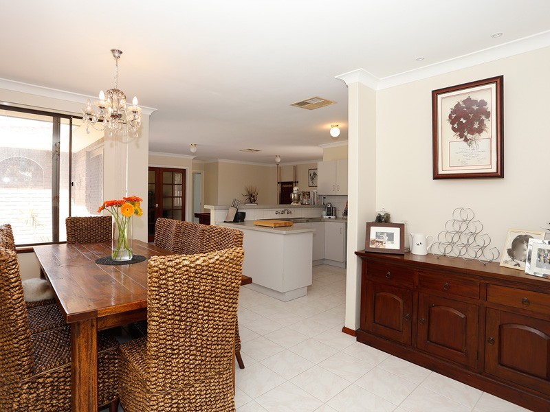 9 Bray Place, Beechboro WA 6063