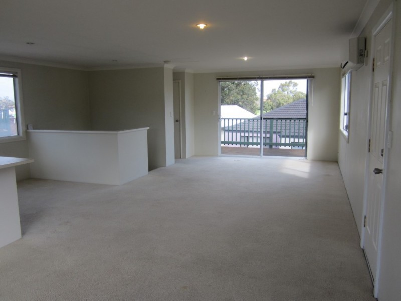 8 Sudlow Street, Embleton WA 6062