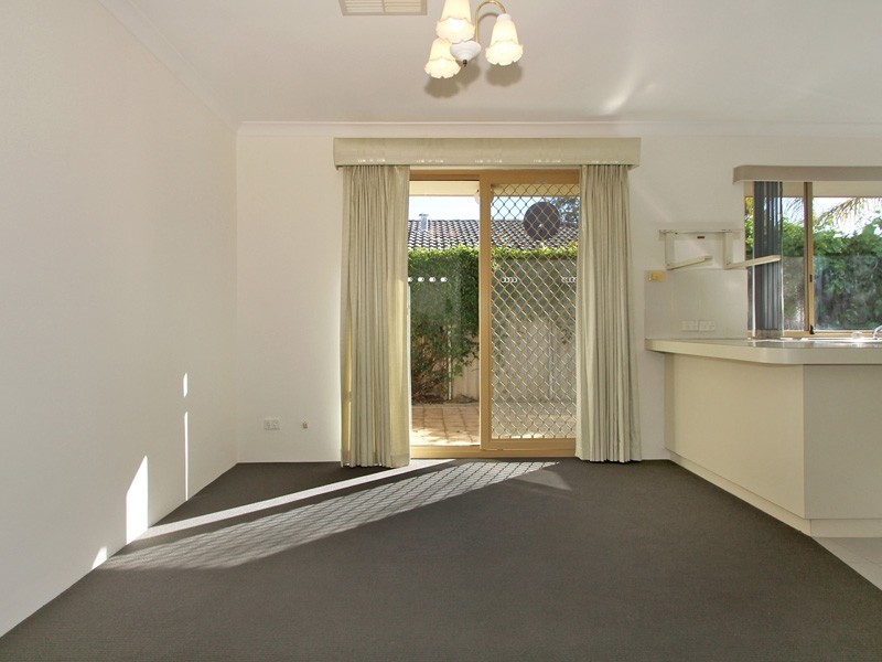 3/369 Light Street, Dianella WA 6059