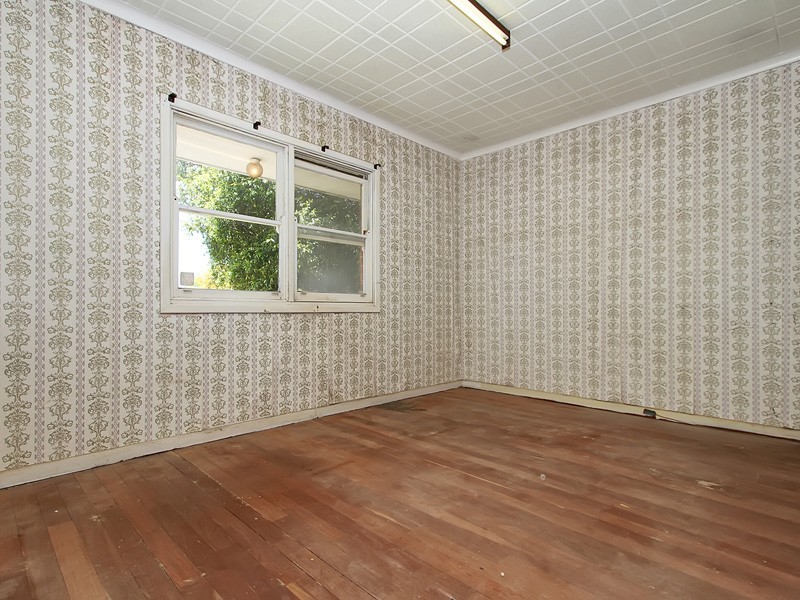 22 Bradshaw Street, Eden Hill WA 6054