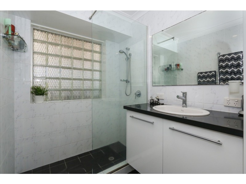 11 Roe Place, Beechboro WA 6063