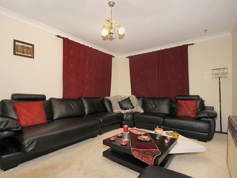 123 Burrendah Boulevard, Willetton WA 6155