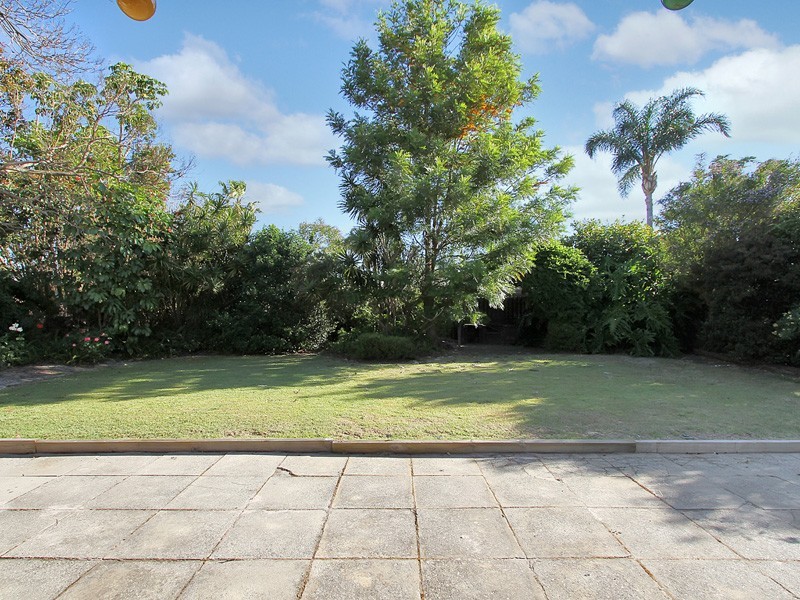 123 Burrendah Boulevard, Willetton WA 6155