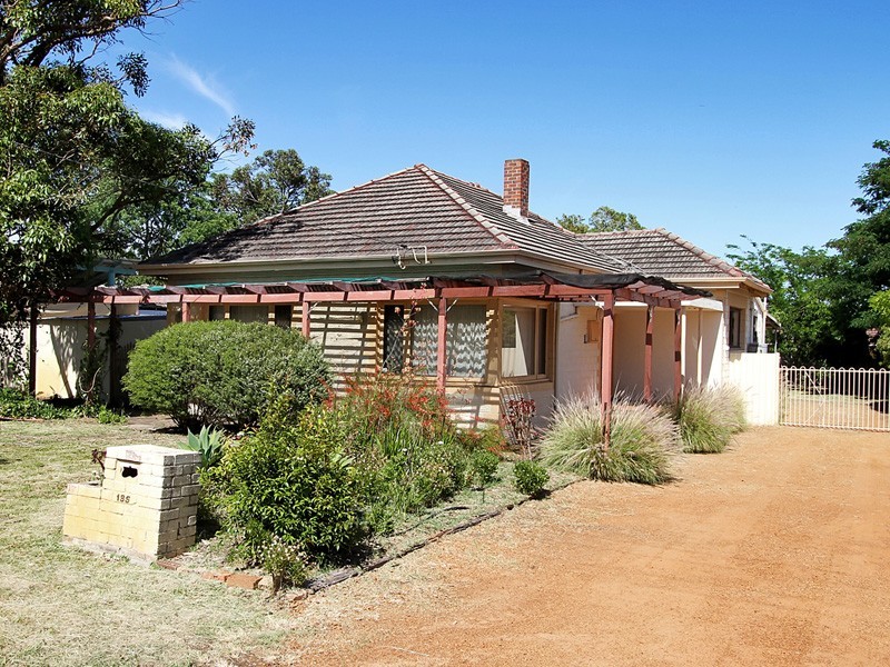 135 Second Avenue, Eden Hill WA 6054