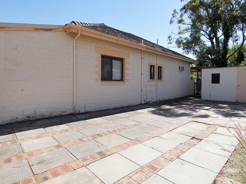 135 Second Avenue, Eden Hill WA 6054