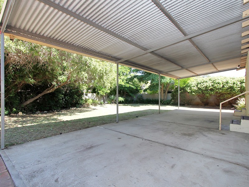 135 Second Avenue, Eden Hill WA 6054