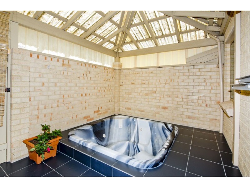 47 Highview Street, Alexander Heights WA 6064