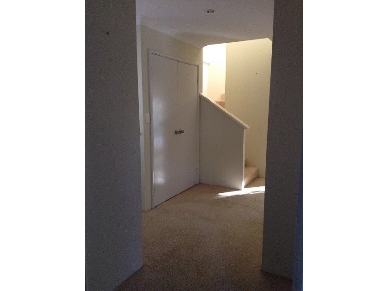 8 Sudlow Street, Embleton WA 6062