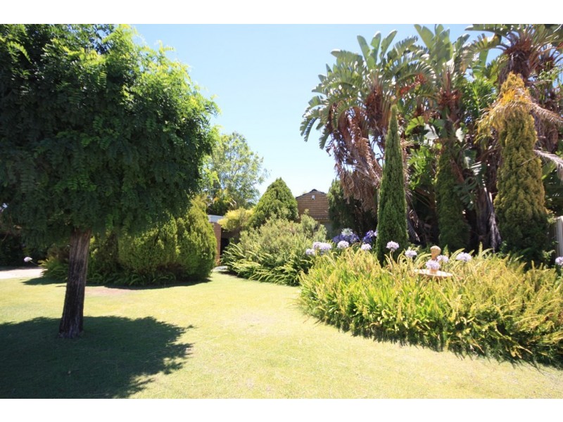24 Mekong Place, Beechboro WA 6063