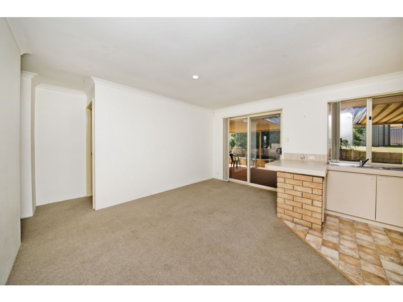 40 Highview Street, Alexander Heights WA 6064