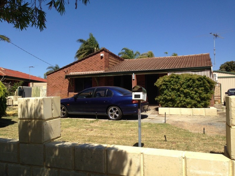 128 Princess Road, Balga WA 6061