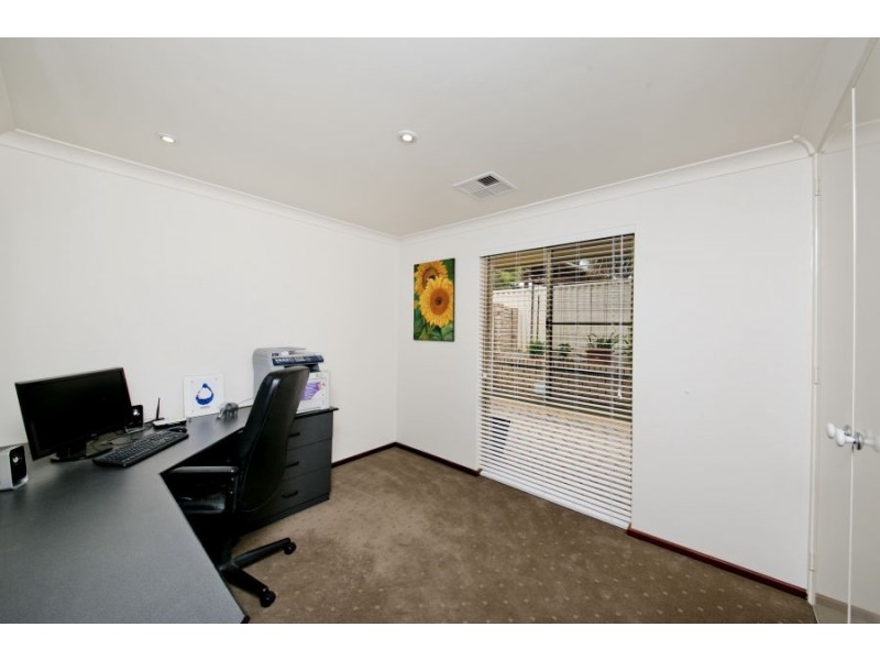 14 Jarrah Place, Woodvale WA 6026