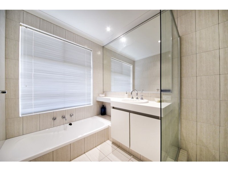 14 Jarrah Place, Woodvale WA 6026