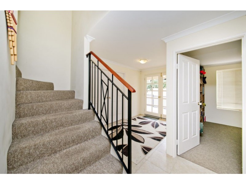 12b Deeley Street, Maylands WA 6051