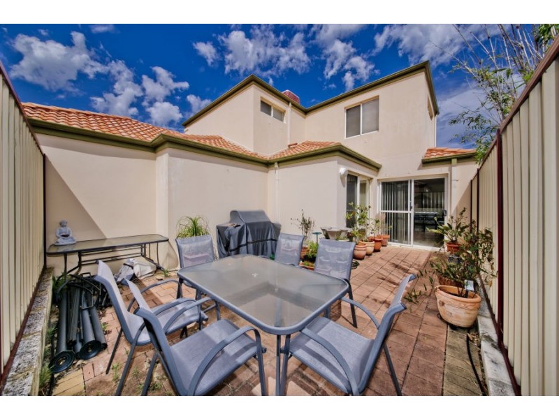 12b Deeley Street, Maylands WA 6051