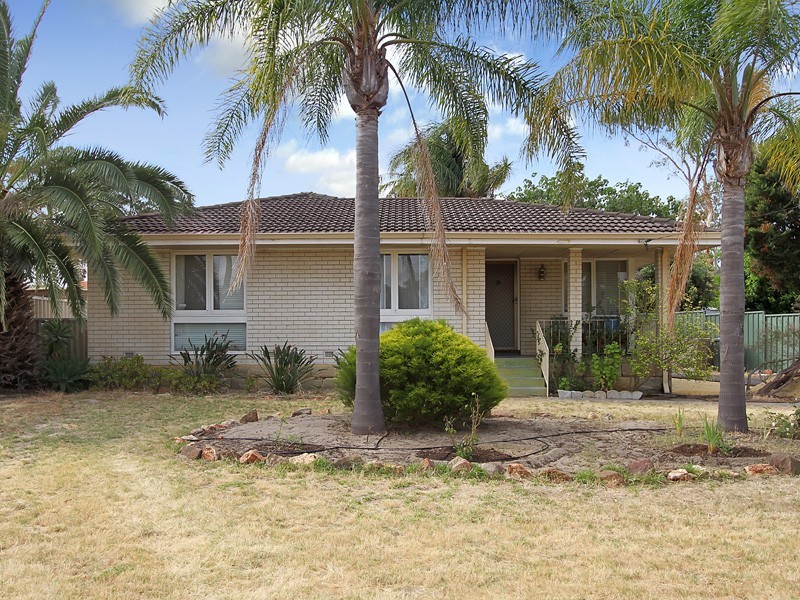 43 Casserley Avenue, Girrawheen WA 6064